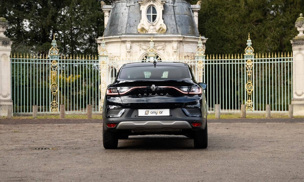 Renault ARKANA — photo 8