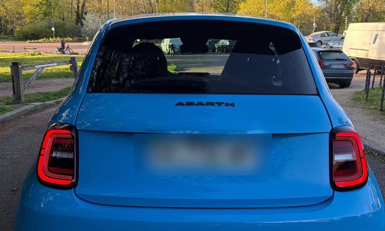 Abarth 500e — photo 5