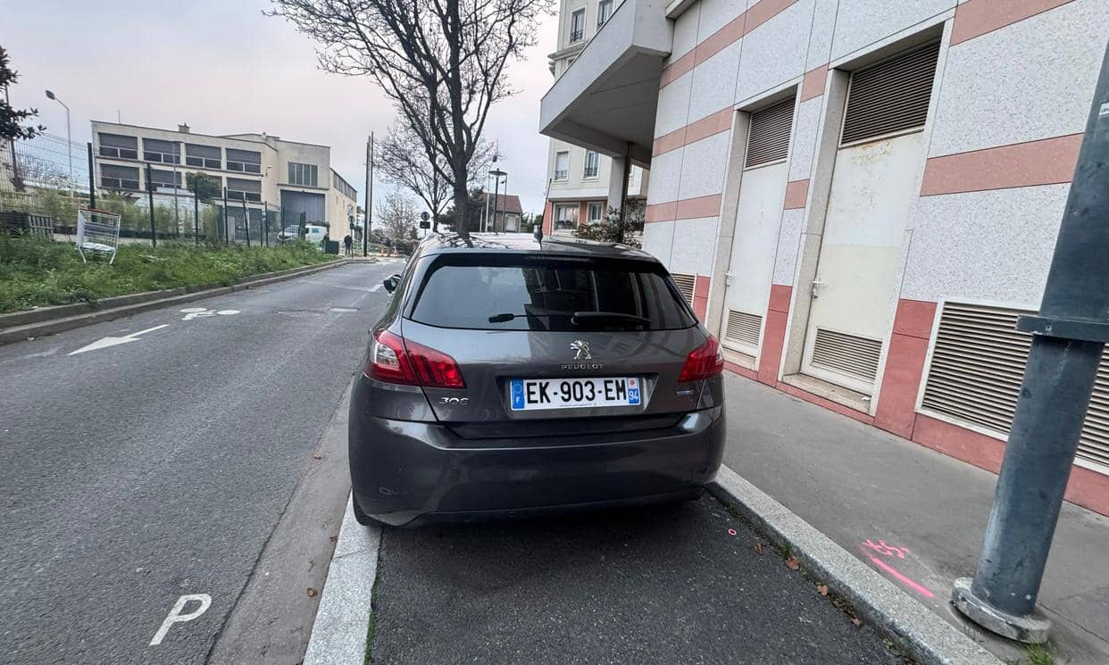 Peugeot 308 — photo 9