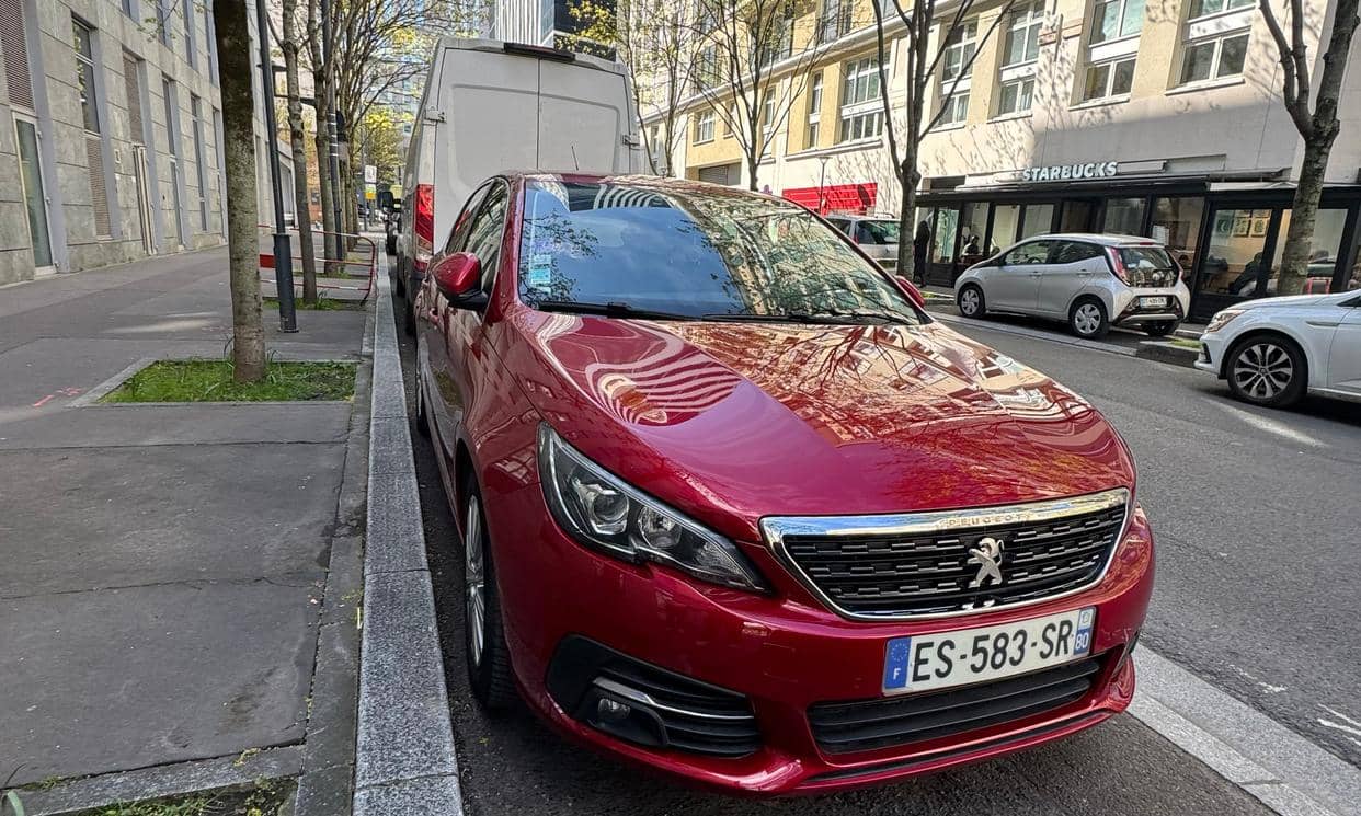 Peugeot 308 — photo 3