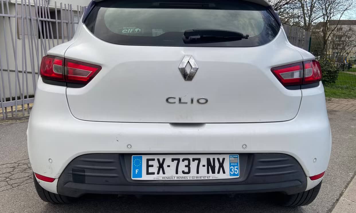 Renault CLIO IV — photo 7
