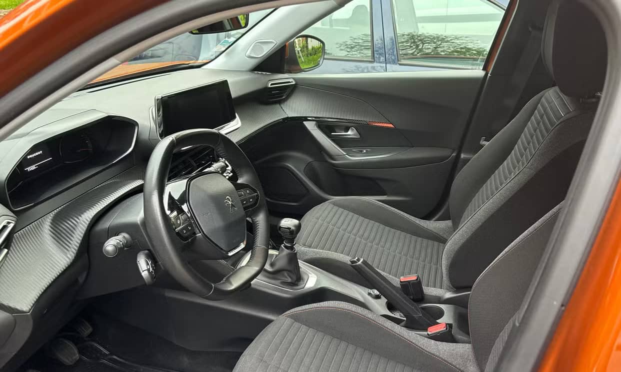 Peugeot 2008 — photo 3