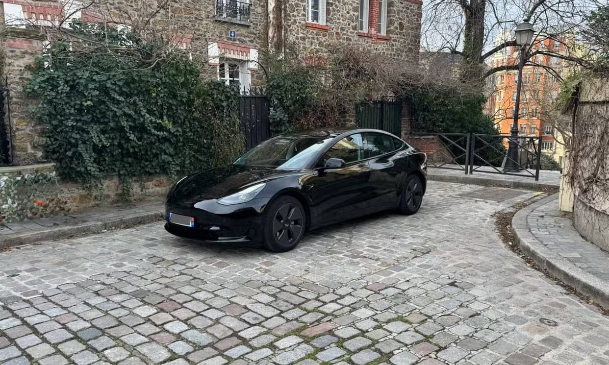 Tesla MODEL 3 — photo 9