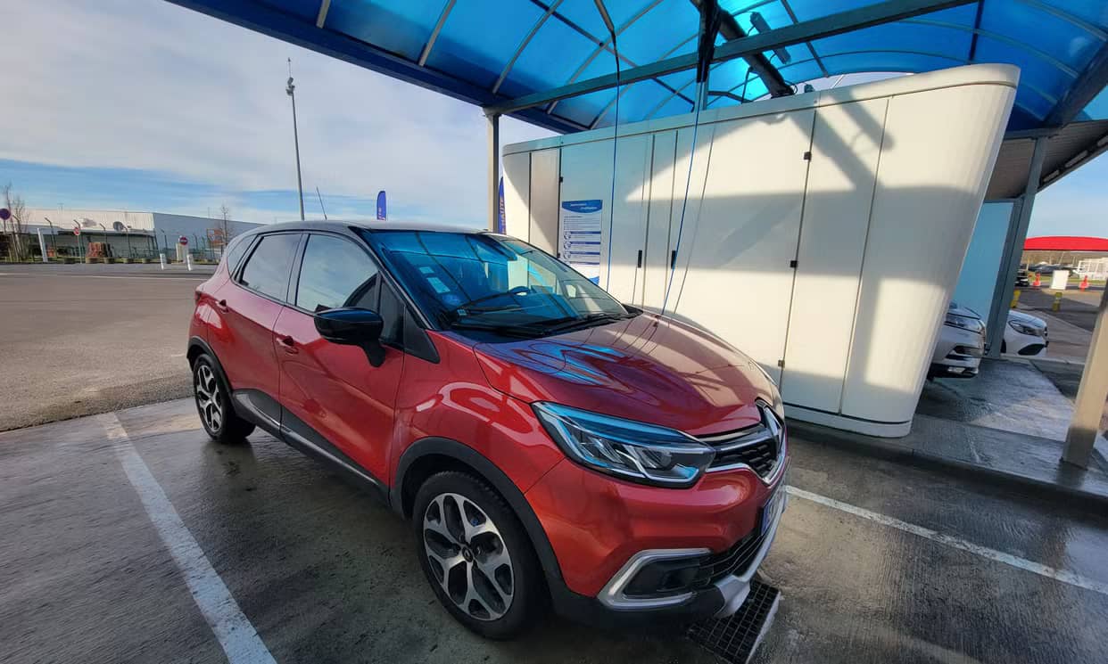 Renault CAPTUR — photo 3