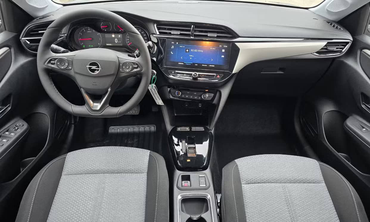 Opel CORSA — photo 5