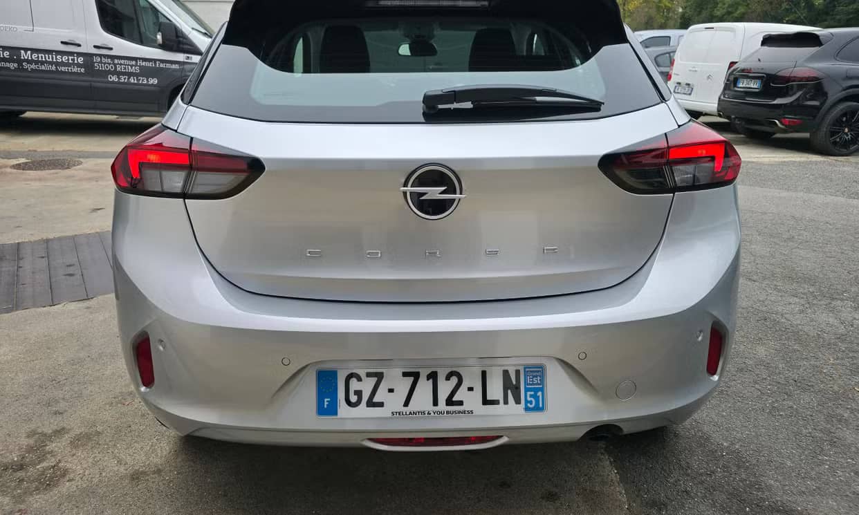 Opel CORSA — photo 8