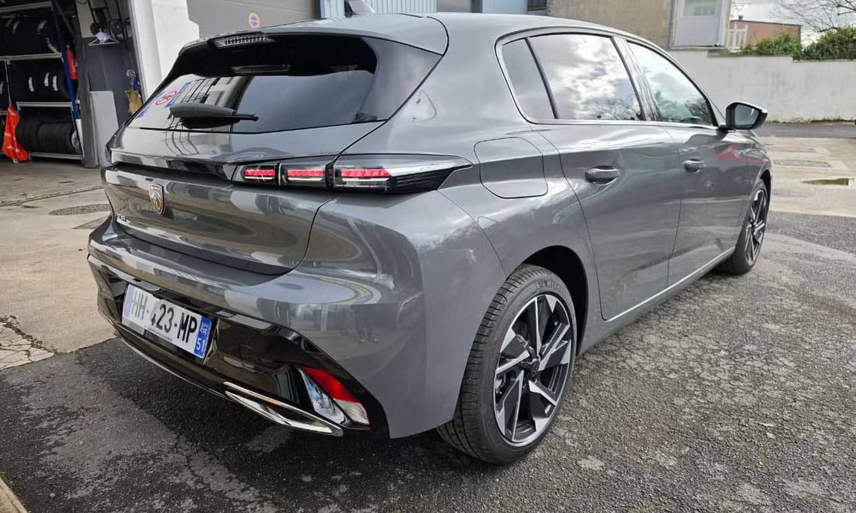 Peugeot 308 — photo 9