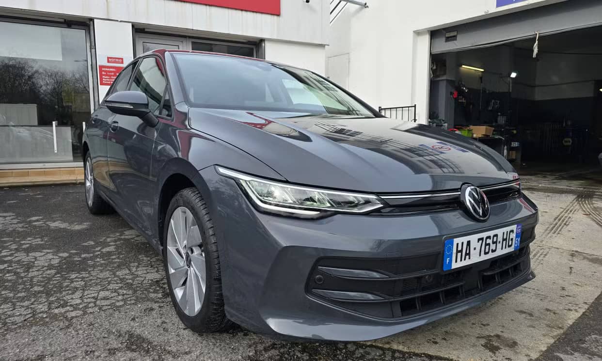Volkswagen GOLF — photo 11