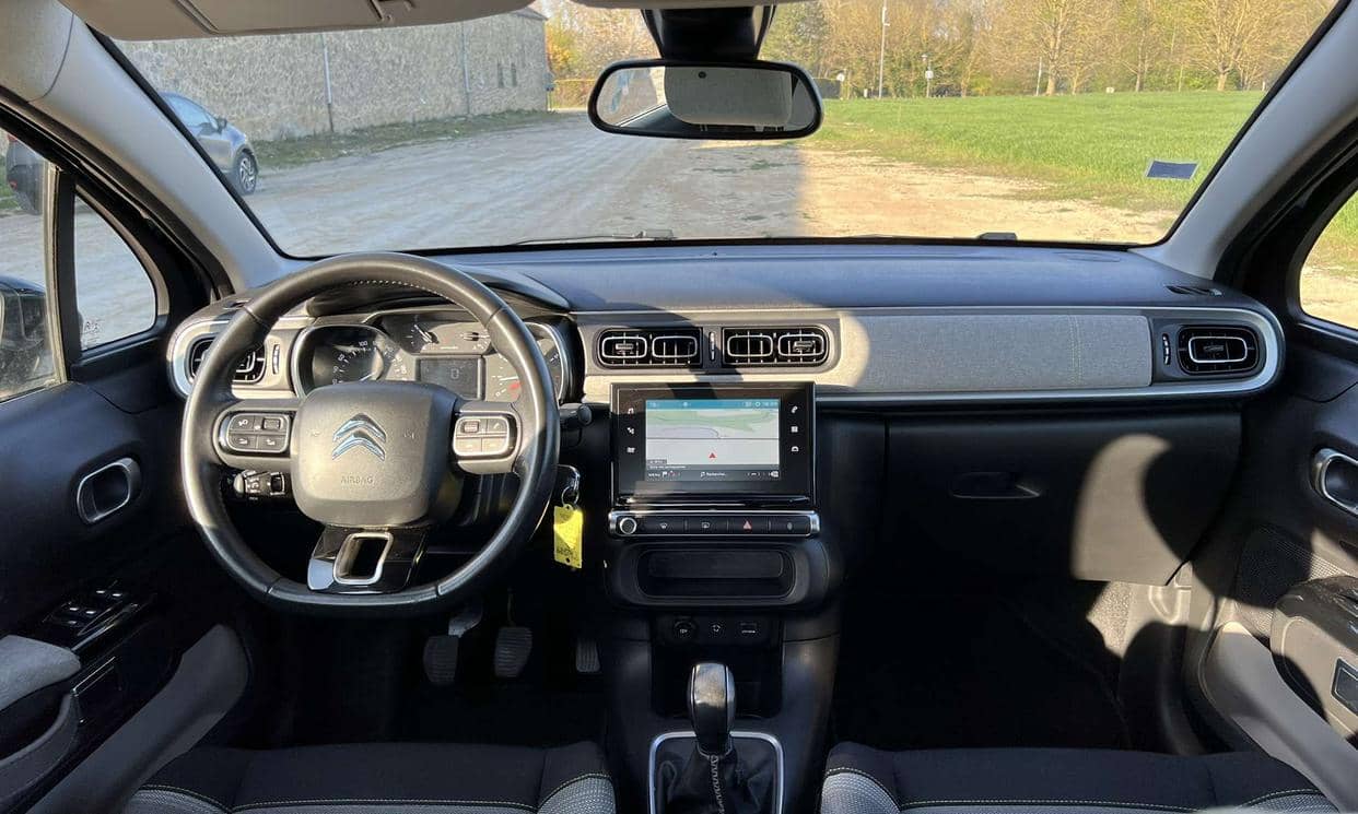 Citroen C3 — photo 8