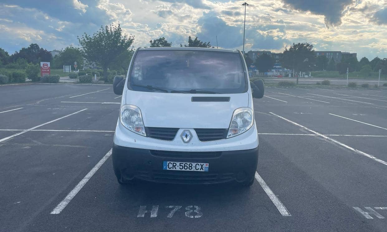 Renault TRAFIC II — photo 2