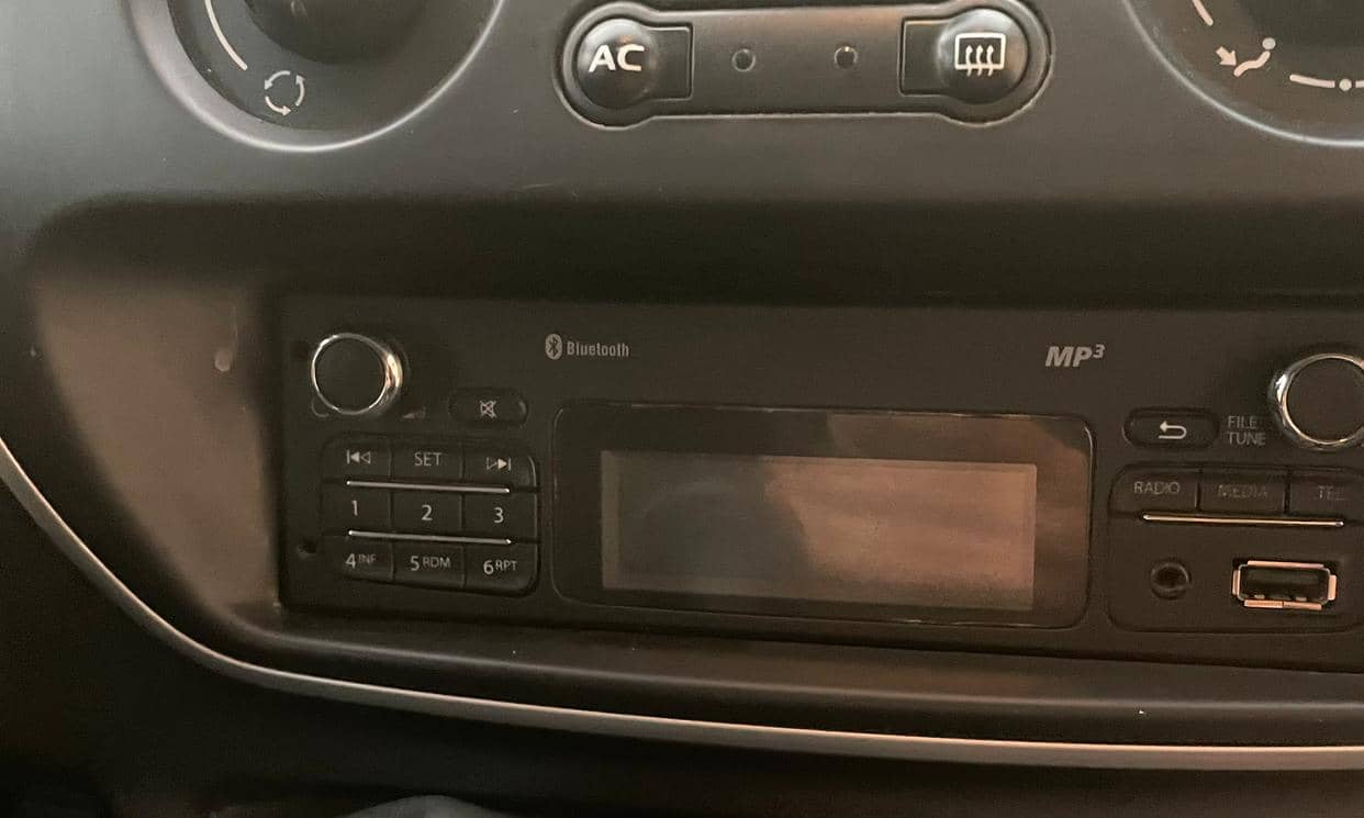 Renault KANGOO EXPRESS II — photo 6