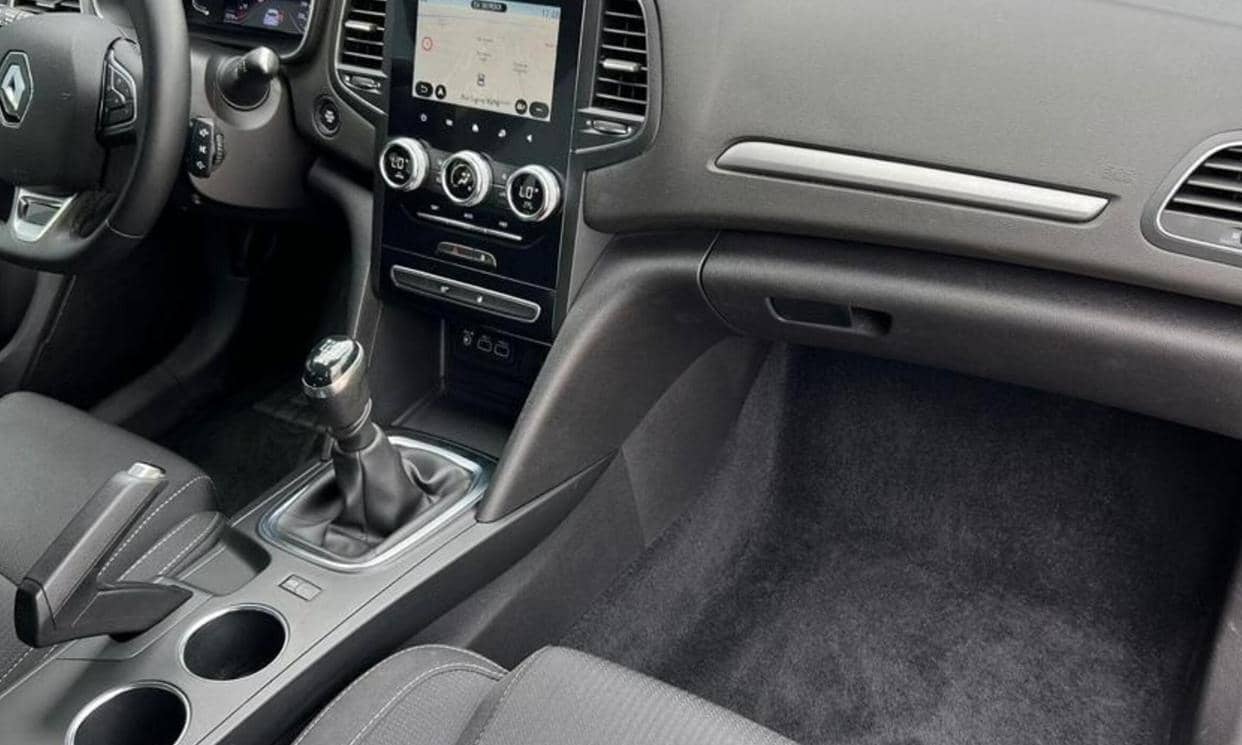 Renault MEGANE IV — photo 4