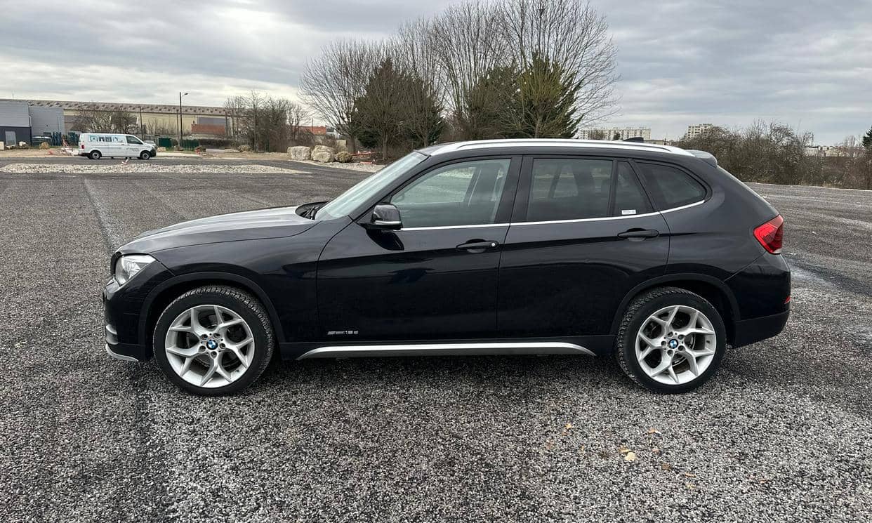 BMW X1 — photo 3