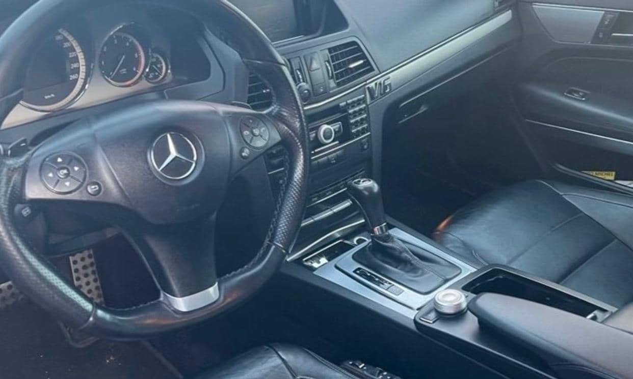 Mercedes-Benz CLASSE E — photo 4