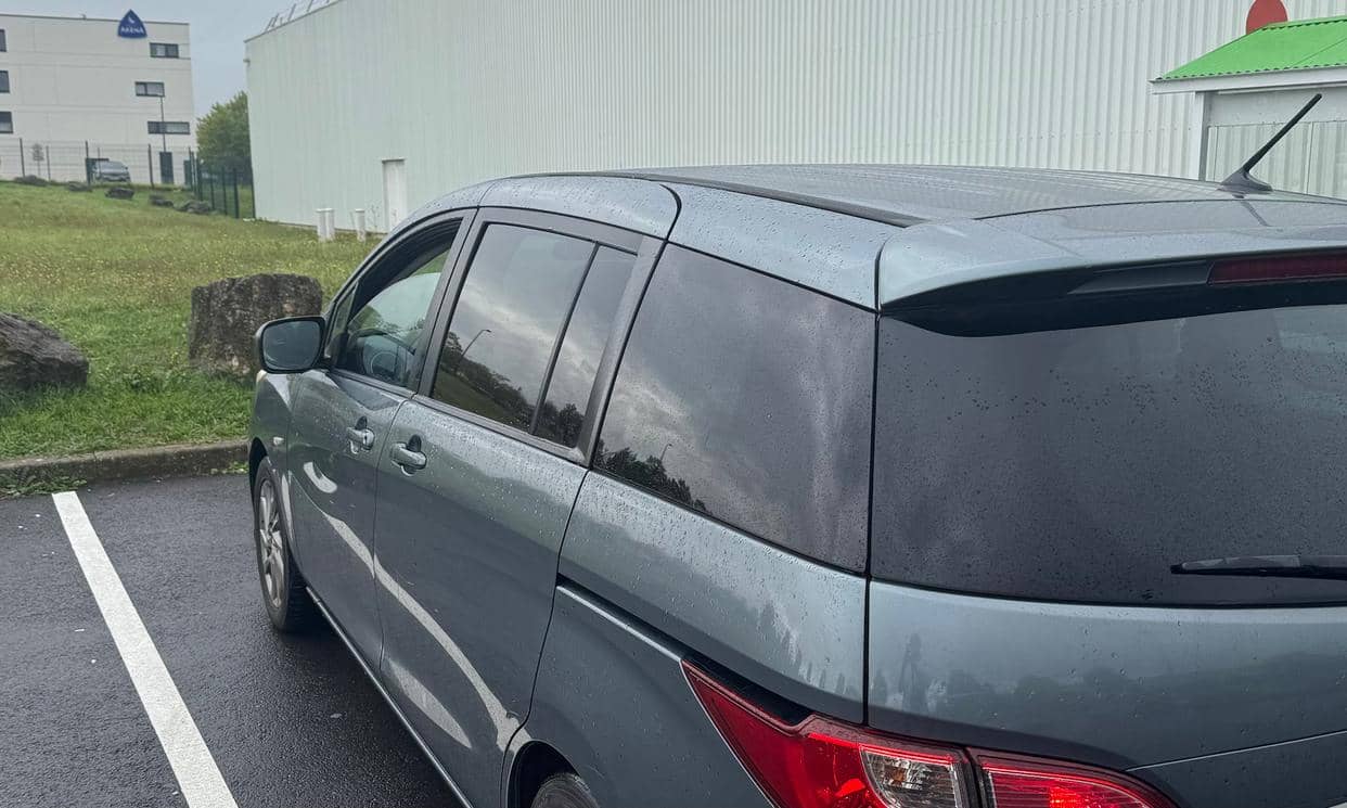 Mazda MAZDA5 — photo 2