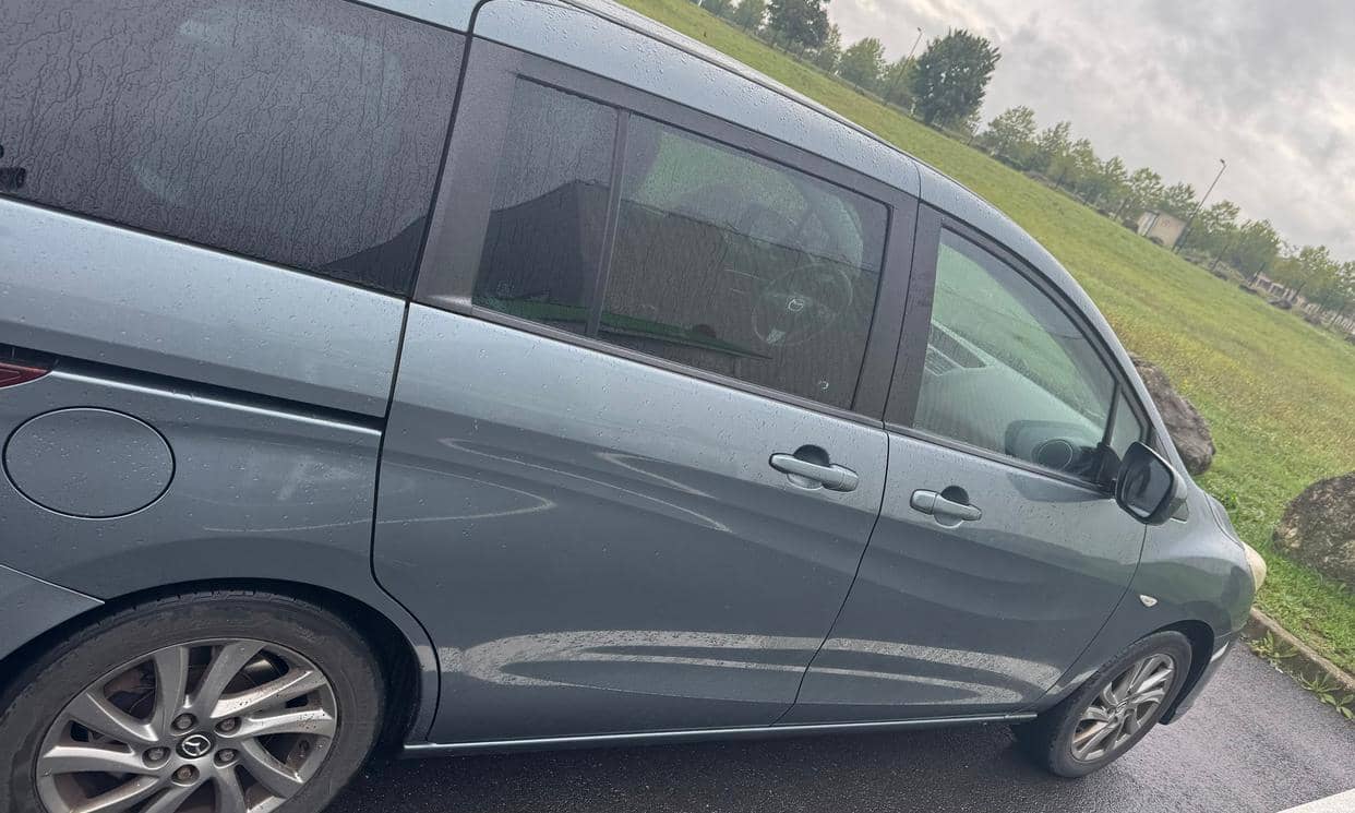 Mazda MAZDA5 — photo 17