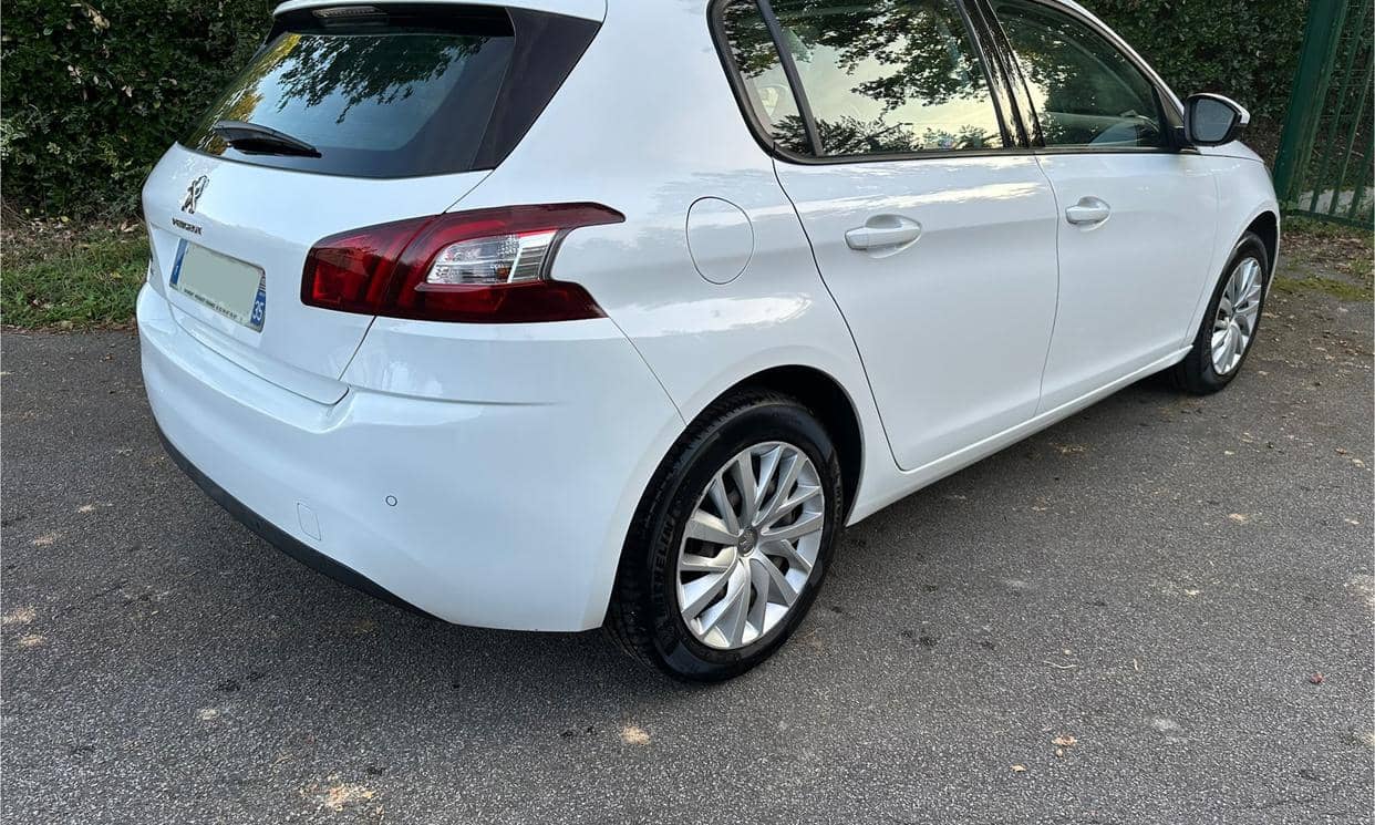 Peugeot 308 — photo 3