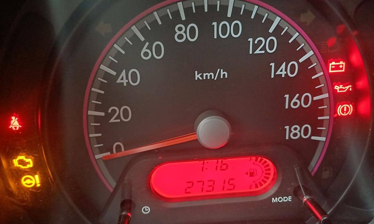 Suzuki ALTO — photo 4