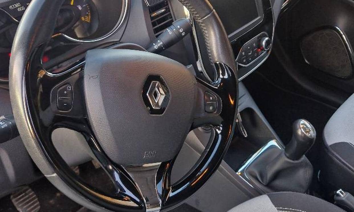 Renault CAPTUR — photo 3