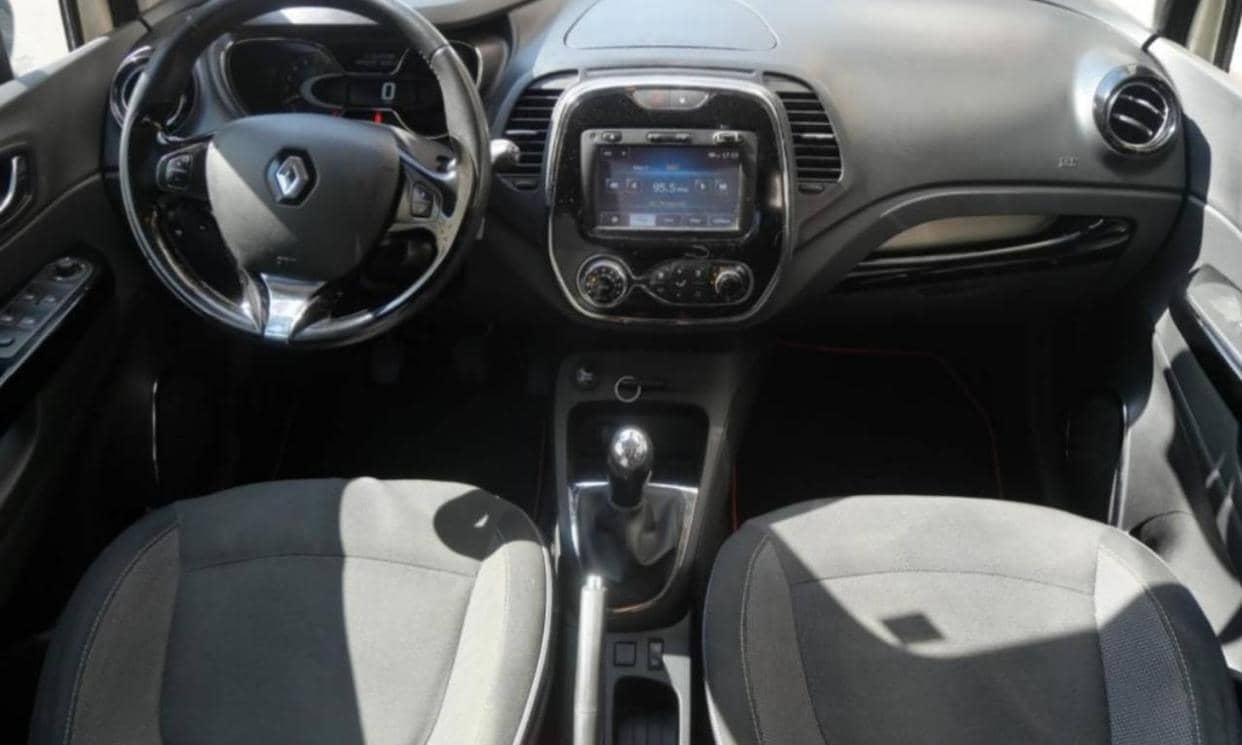 Renault CAPTUR — photo 4