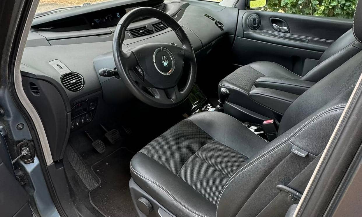 Renault GRAND ESPACE IV — photo 6