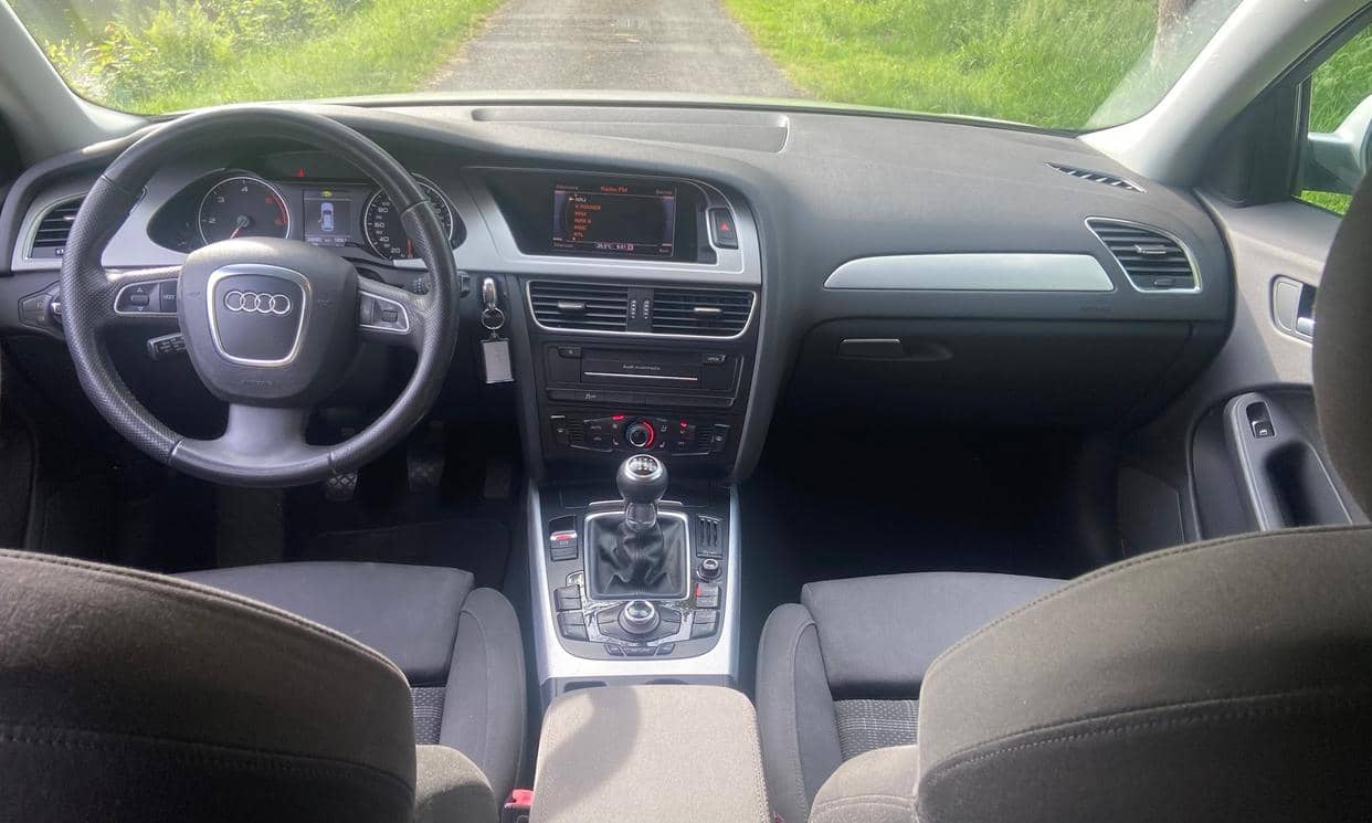 Audi A4 AVANT — photo 7