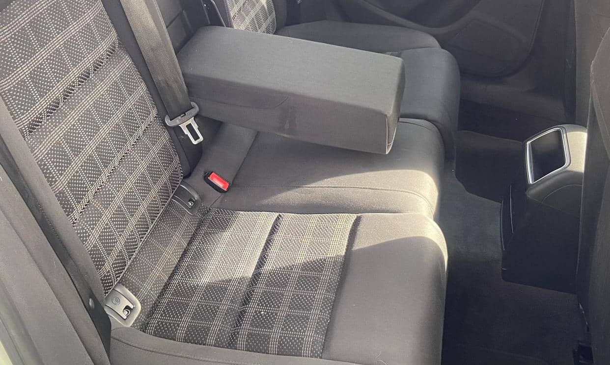 Audi A4 AVANT — photo 8
