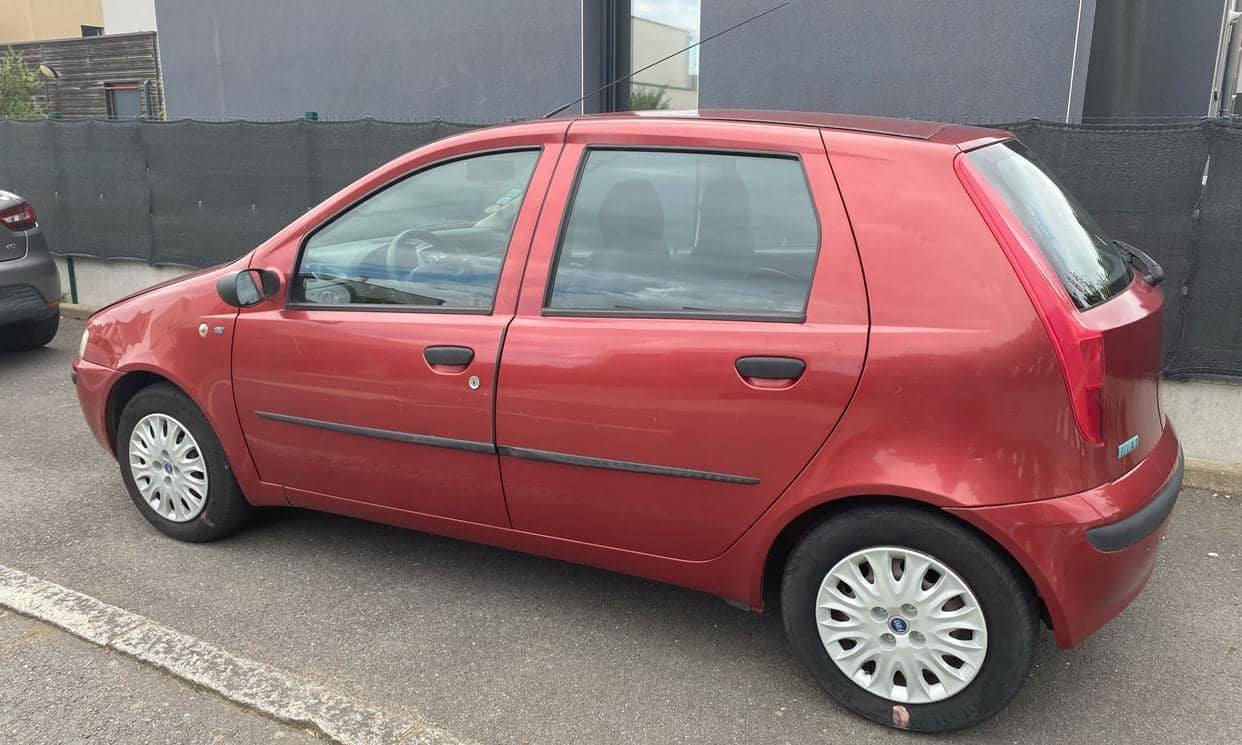 Dacia SANDERO — photo 2