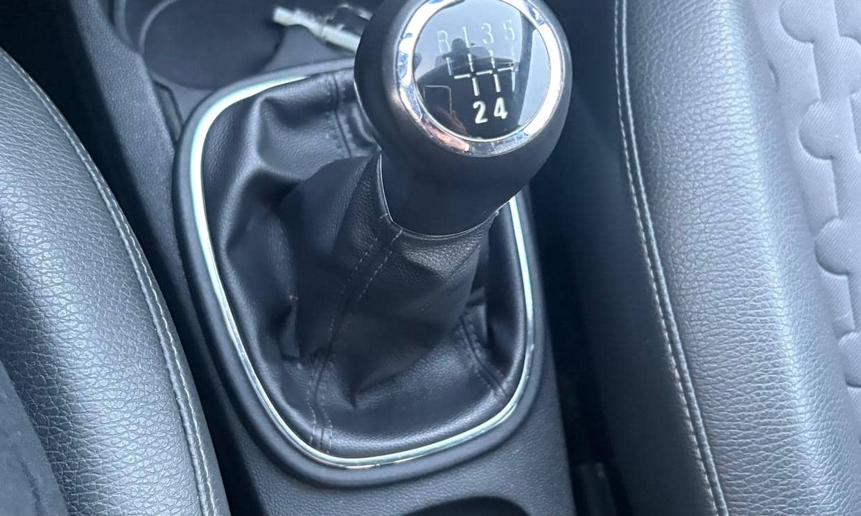 Opel CORSA — photo 13
