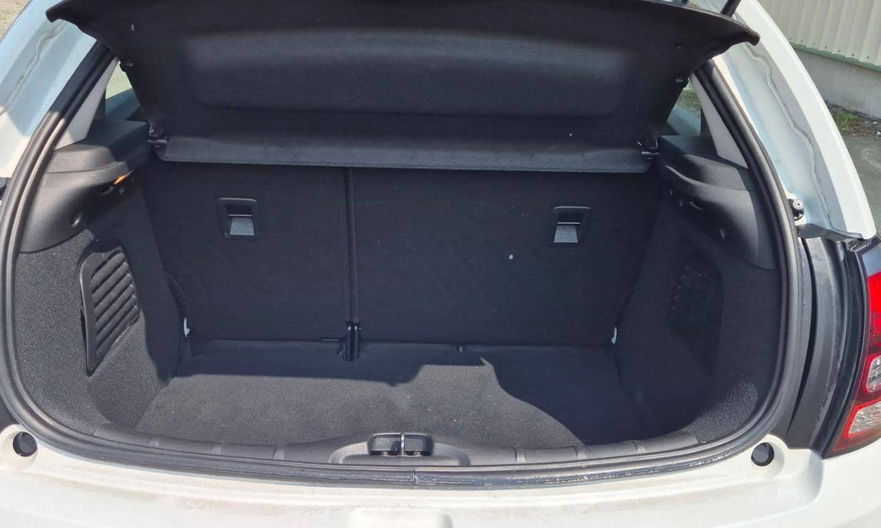 Citroen C3 — photo 10