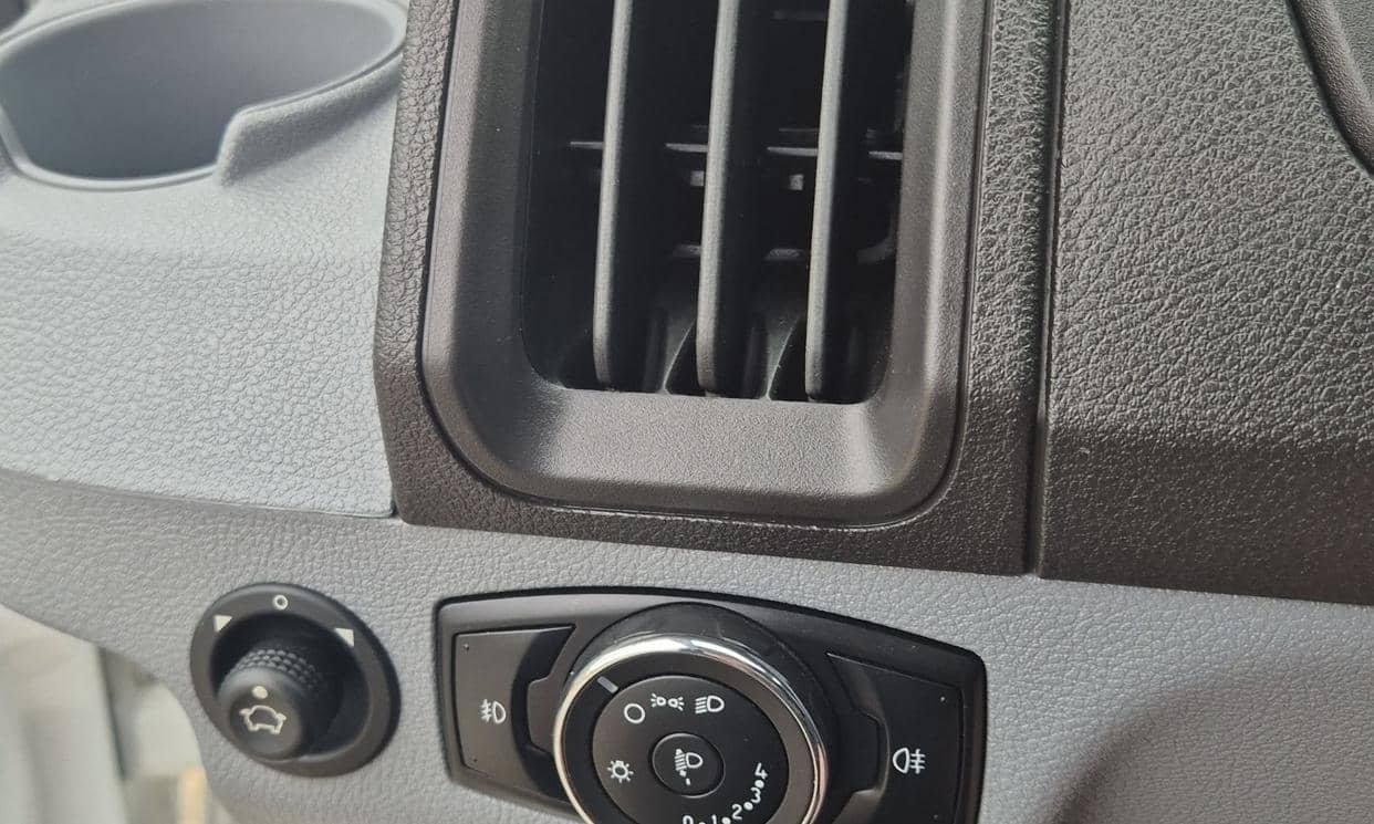 Ford TRANSIT — photo 2