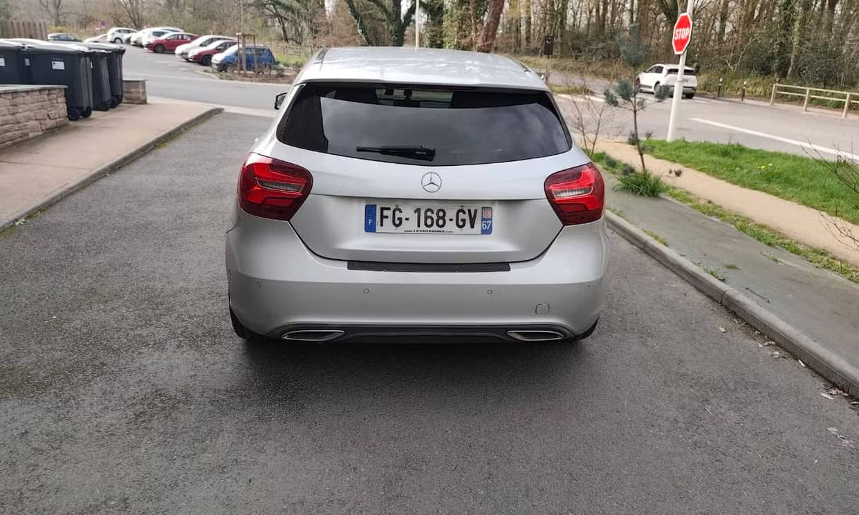 Mercedes-Benz CLASSE A — photo 13