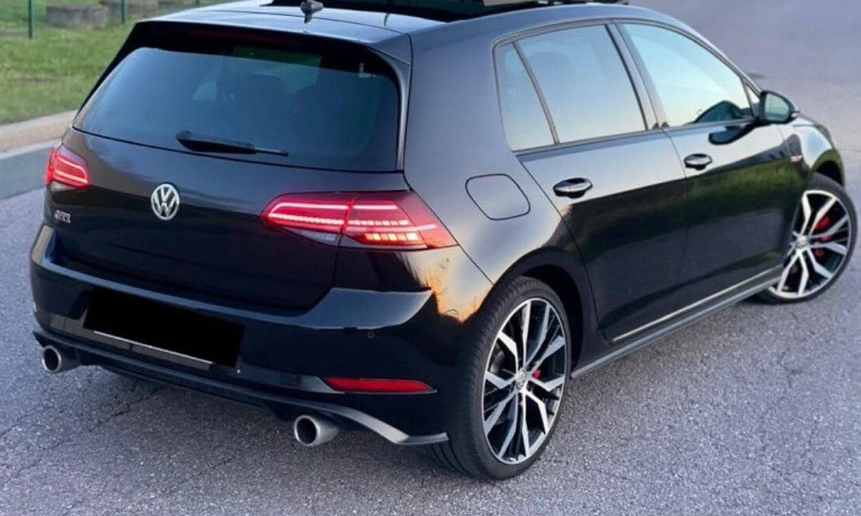 Volkswagen GOLF — photo 2
