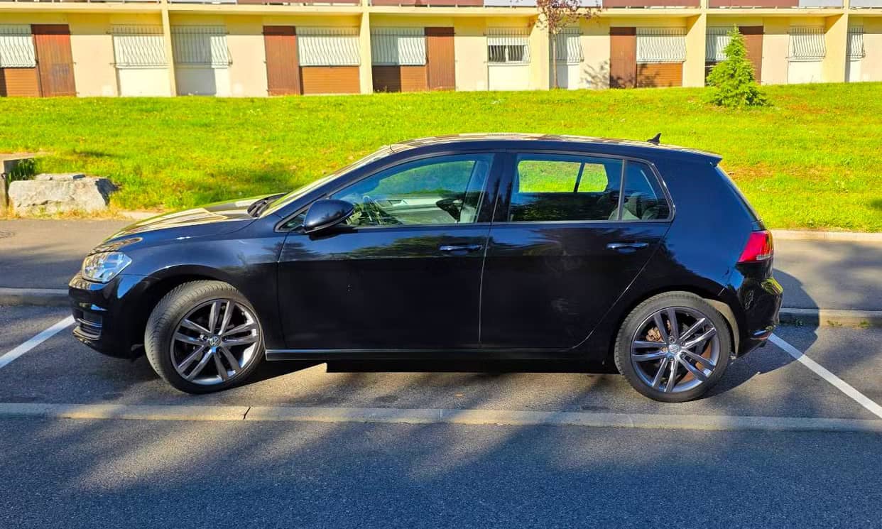 Volkswagen GOLF — photo 12