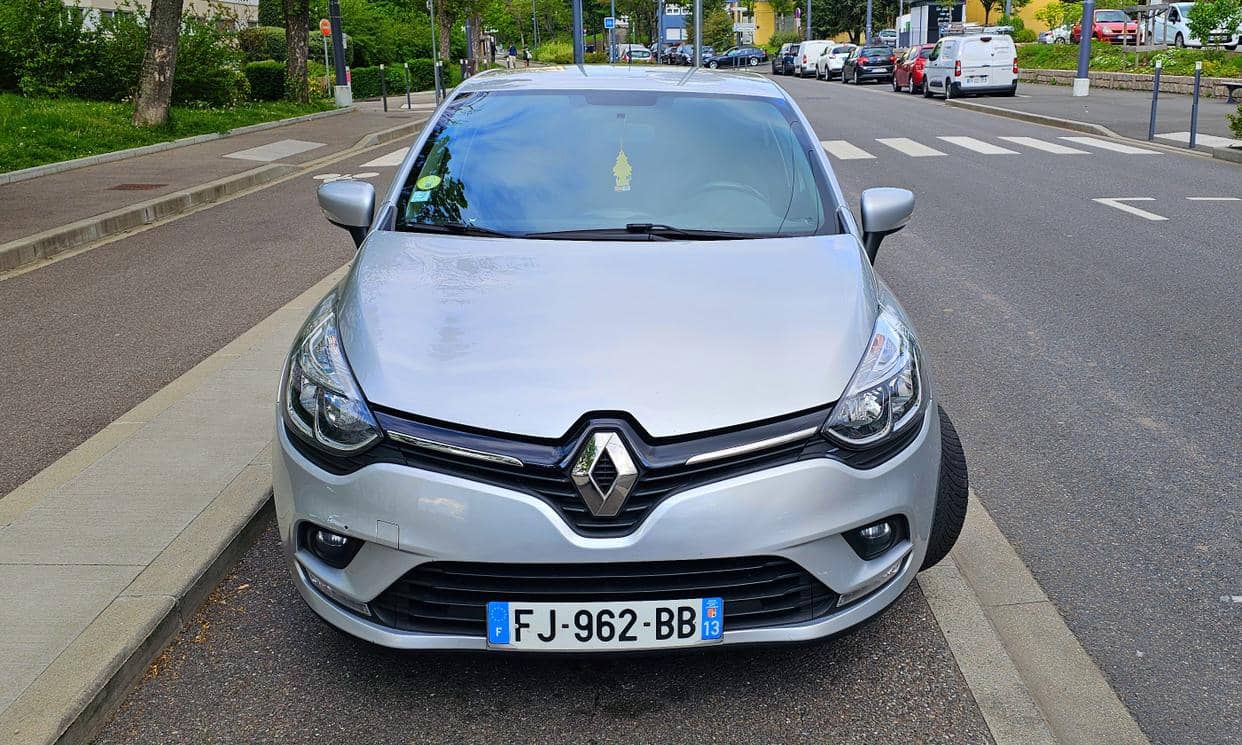 Renault CLIO IV — photo 2