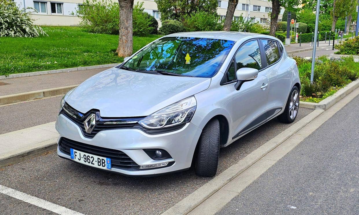 Renault CLIO IV — photo 3