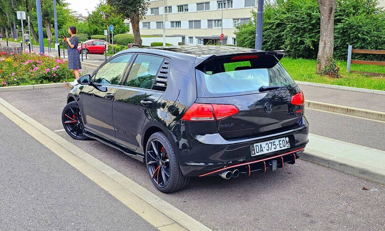 Volkswagen GOLF — photo 5