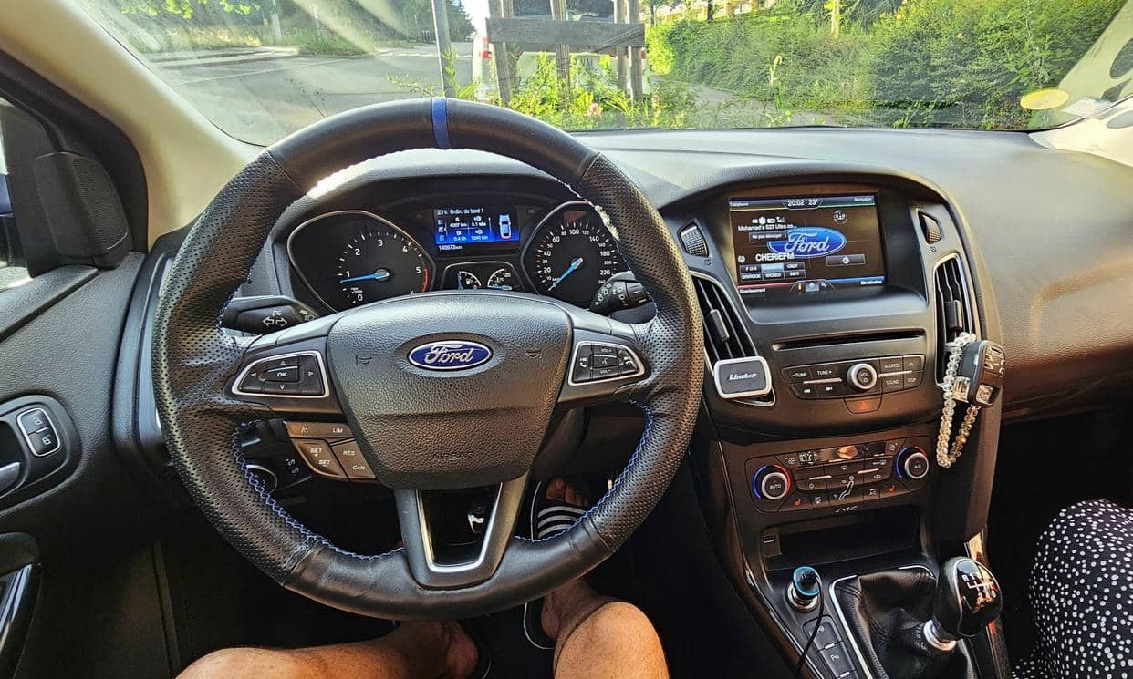 Ford FOCUS — photo 14
