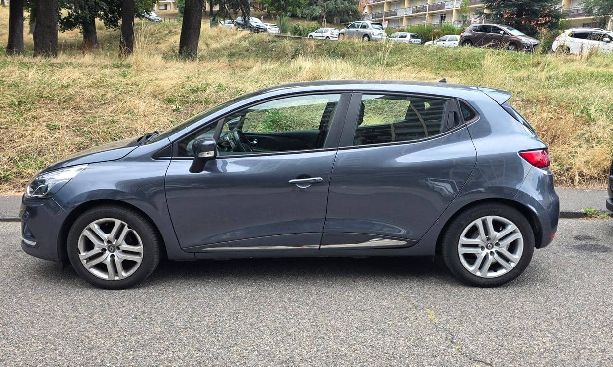 Renault CLIO IV — photo 2