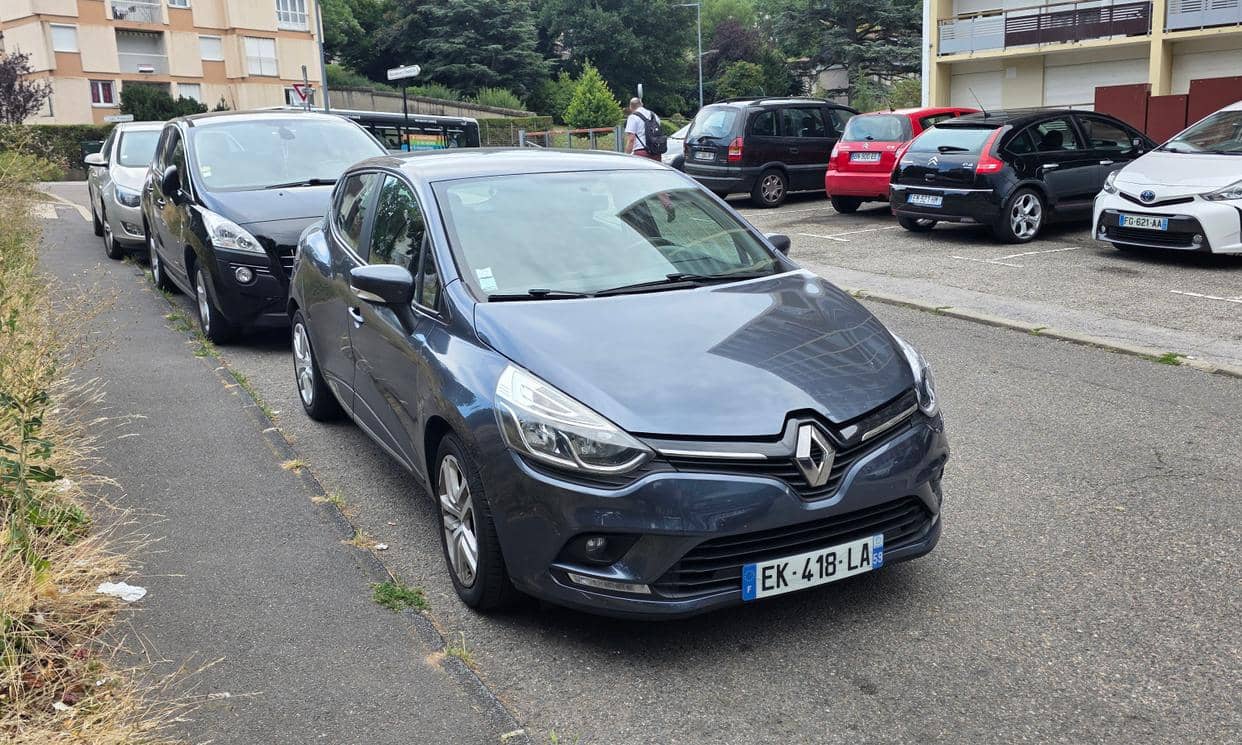 Renault CLIO IV — photo 5