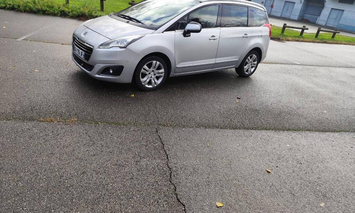 Peugeot 5008 — photo 2