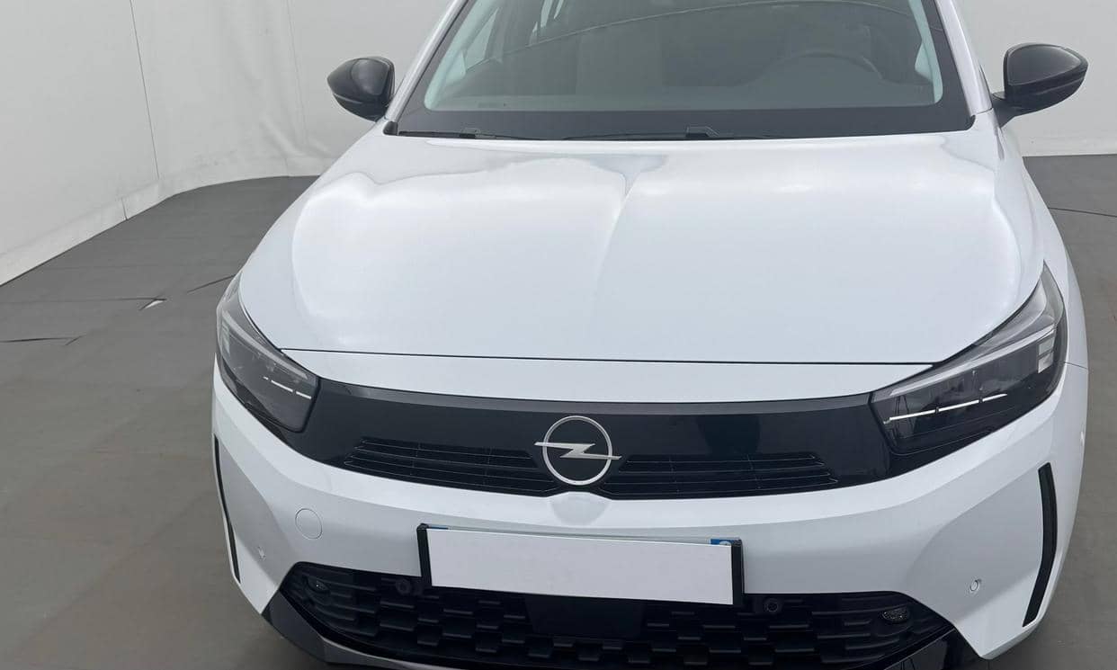 Opel CORSA — photo 2