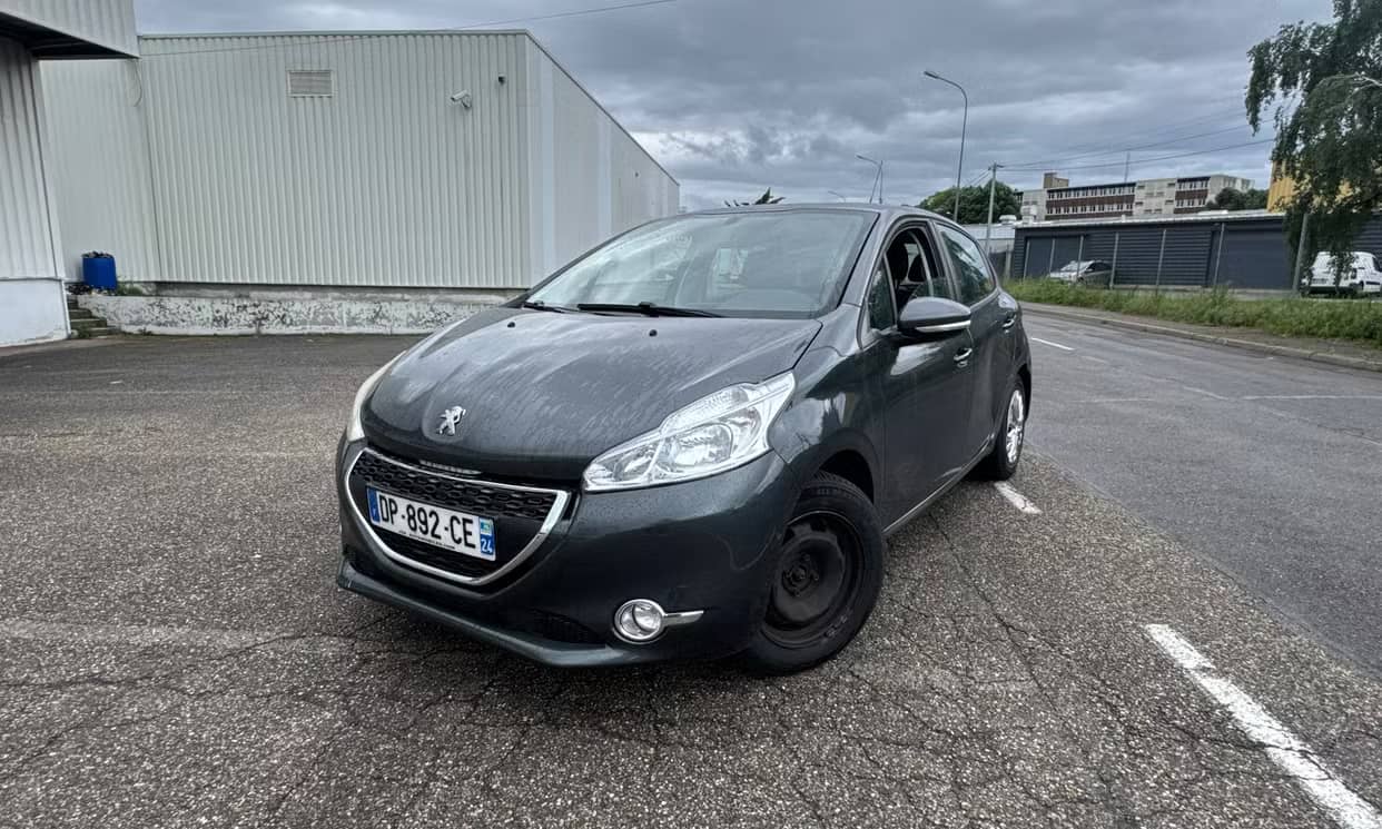 Peugeot 208 — photo 5