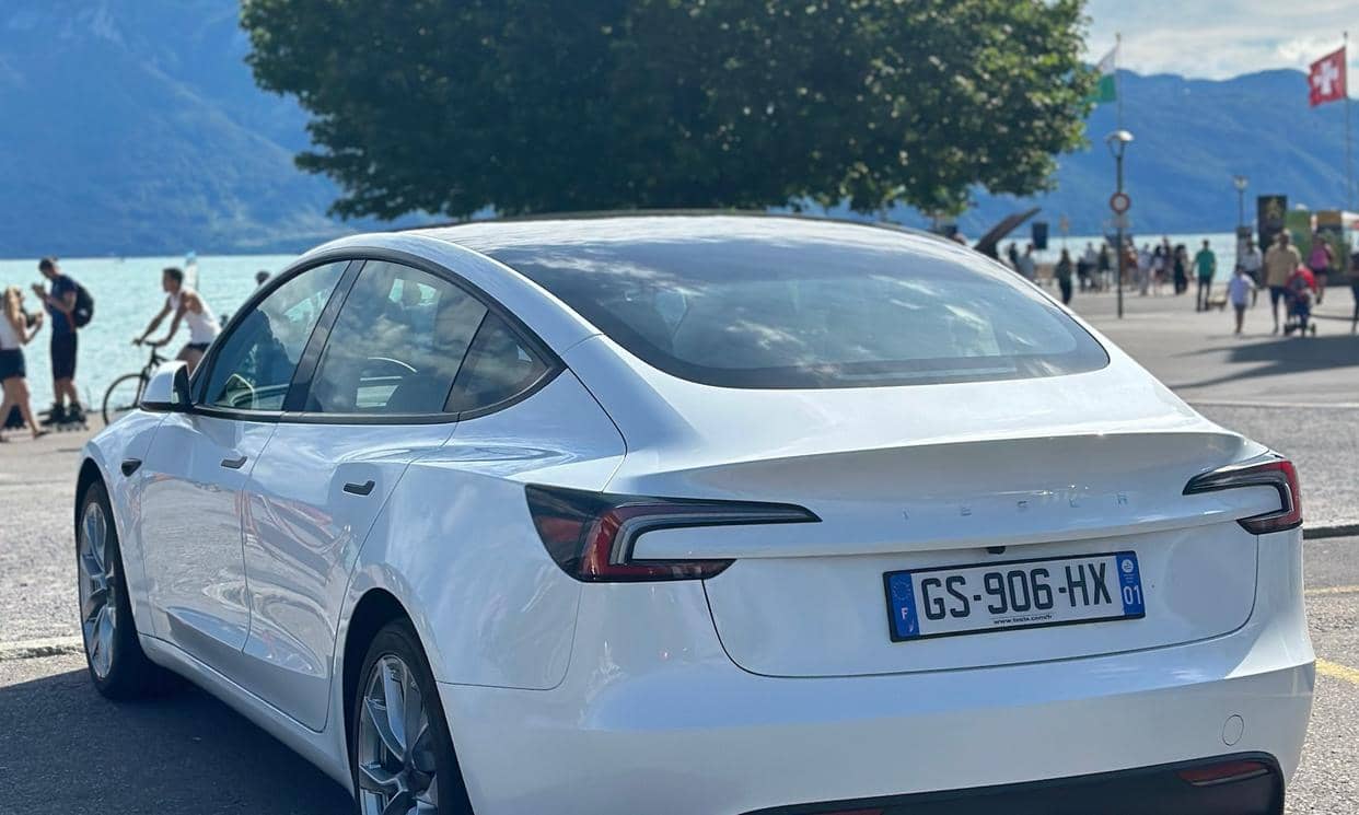 Tesla MODEL 3 — photo 6