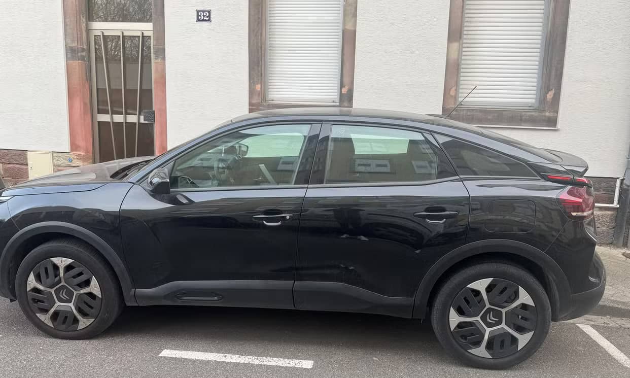 Citroen C4 — photo 2