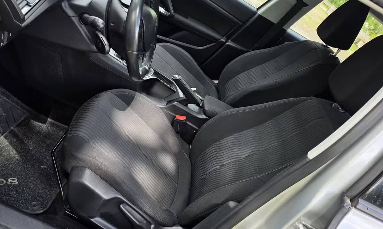 Peugeot 308 — photo 4