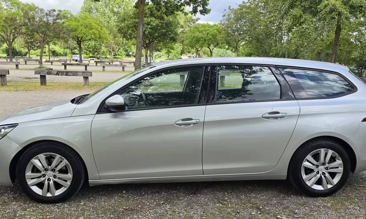 Peugeot 308 — photo 13