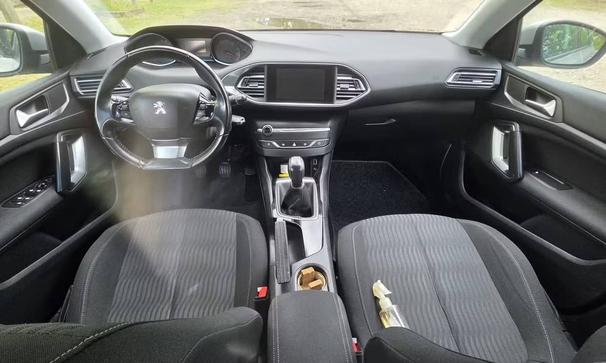 Peugeot 308 — photo 6