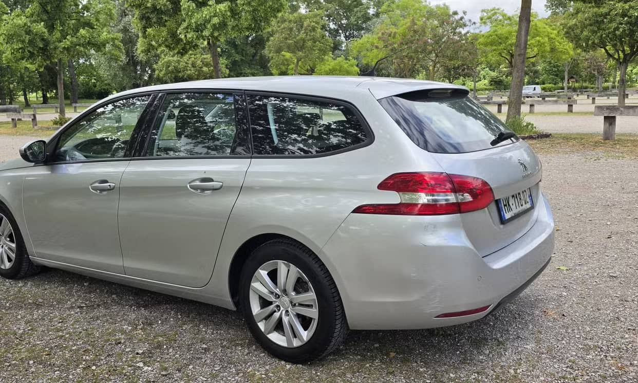 Peugeot 308 — photo 16