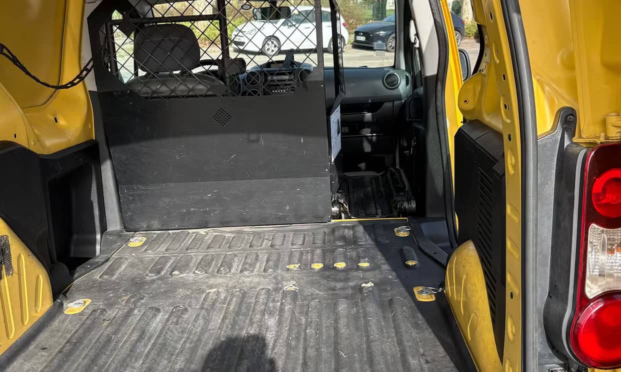 Citroen BERLINGO FOURGON — photo 12
